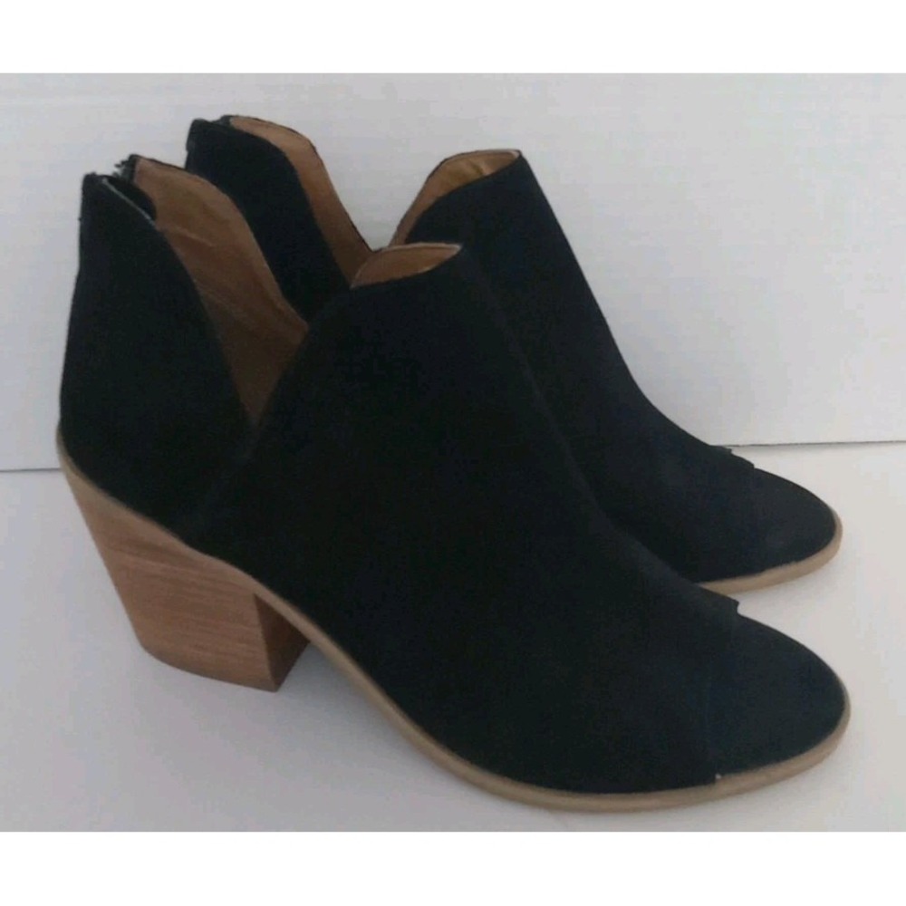 susina Women Black Suede Carina Lea‎ Back Zip Block Heel shoes Size 9M